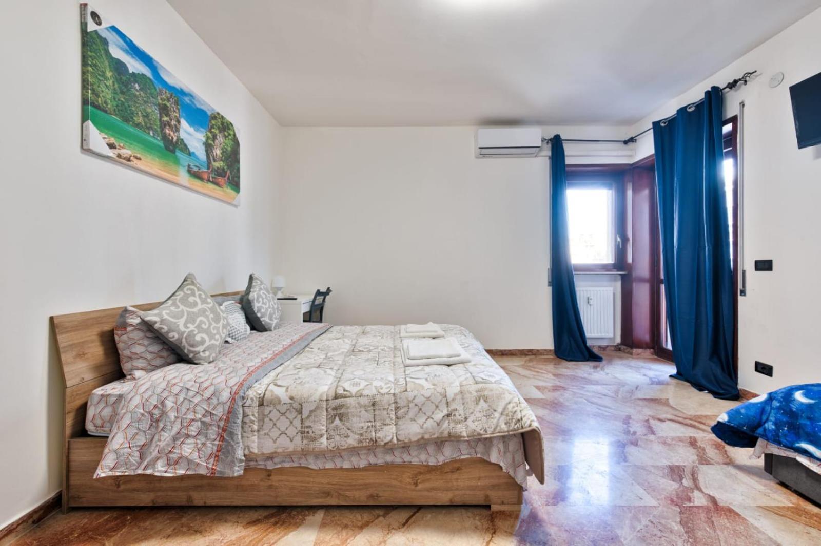 Easy Downtown - Private With Shared Bathroom Gasthuis Venetië
